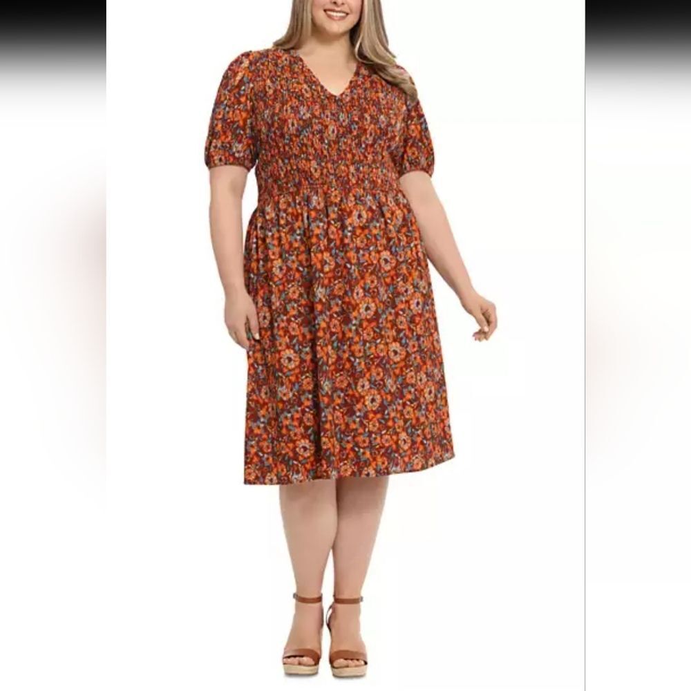 NWT London Times Plus Size 2X Floral V-Neck Smocked Midi Dress